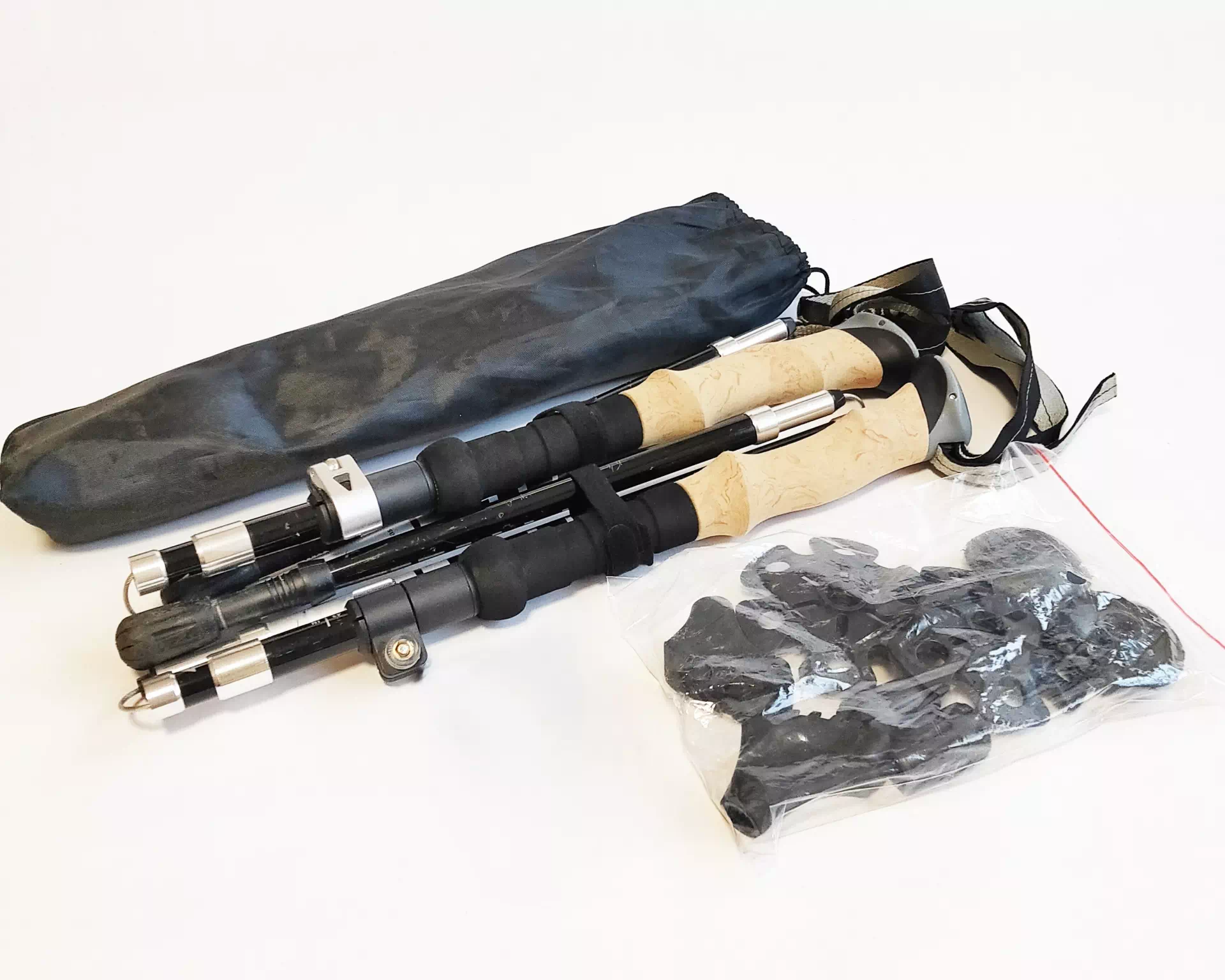 トレッキングポール