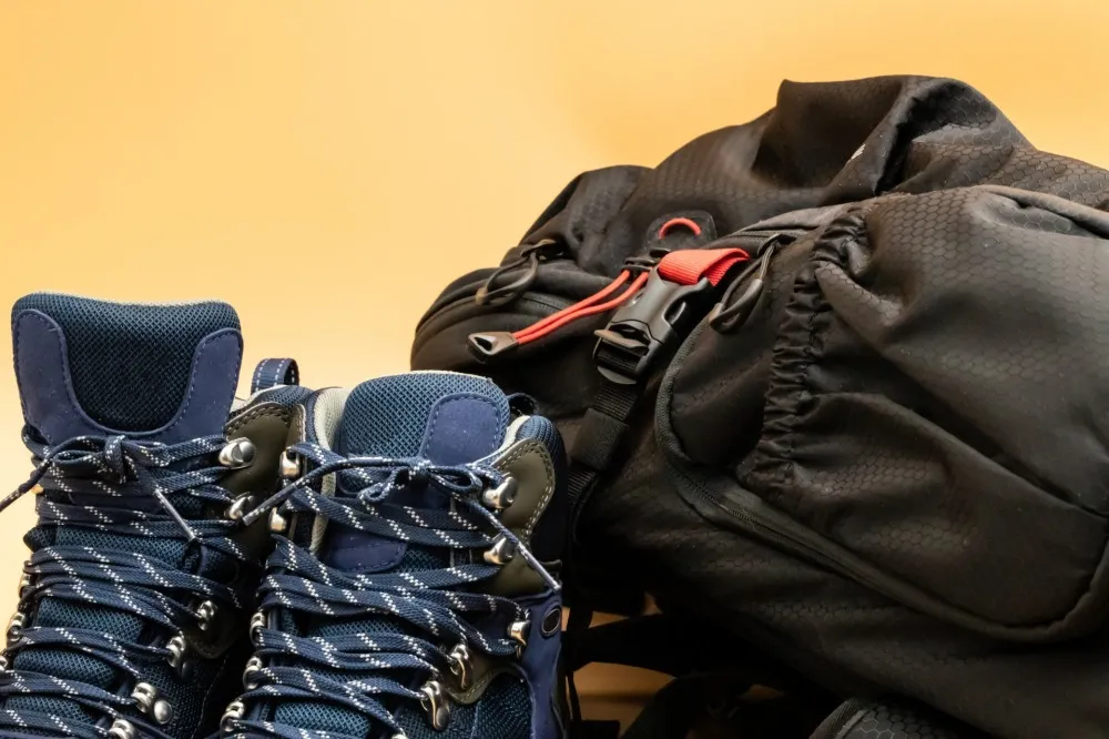 登山 リュック シューズ