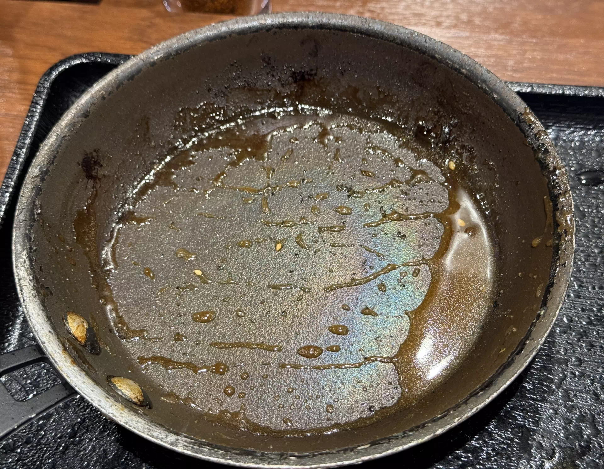 キャンプを行って食べ終わったスキレット