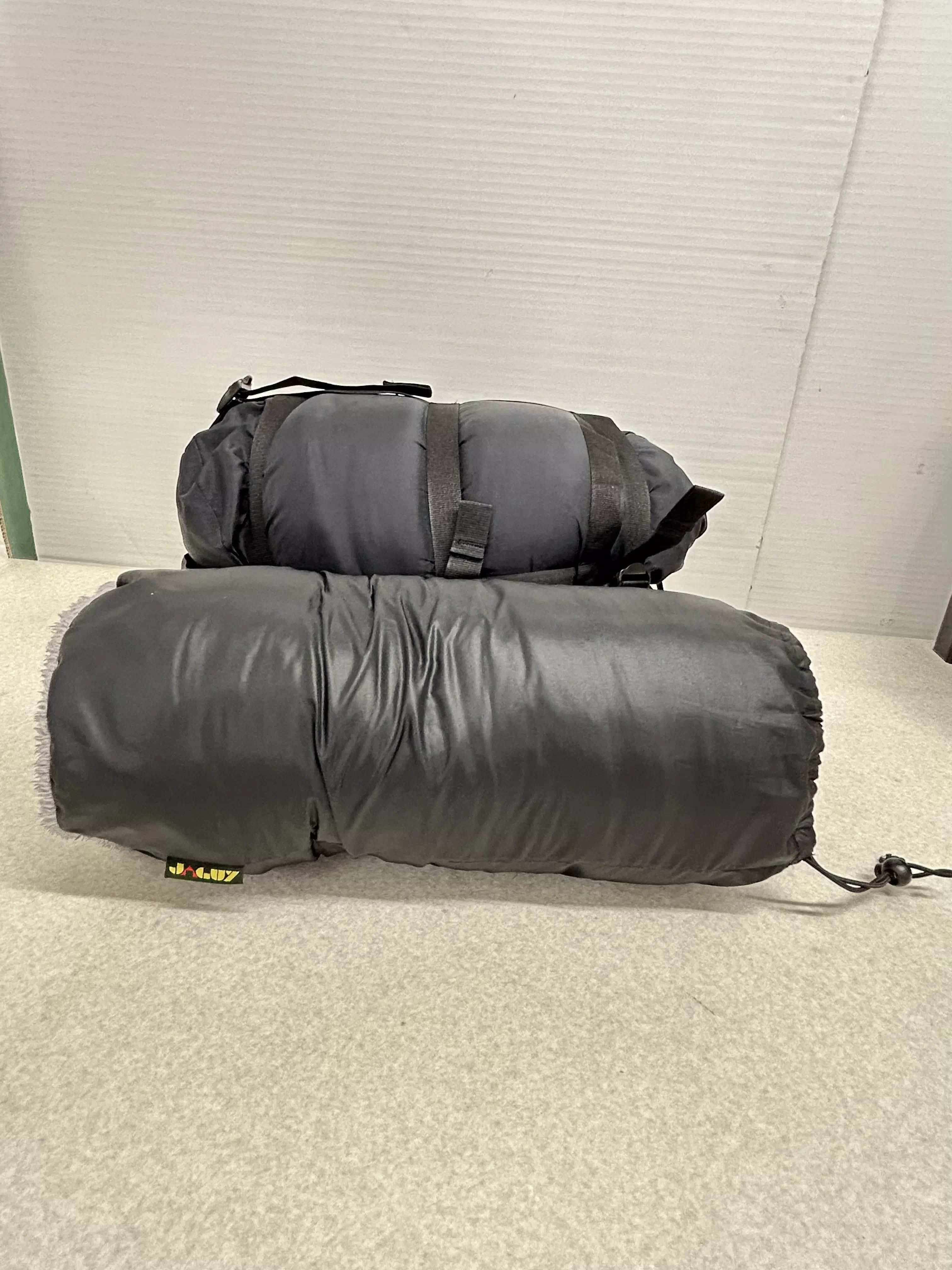 宅配買取】愛知県長久手市のシュラフ・寝袋の買取実績｜CARINTHIAの