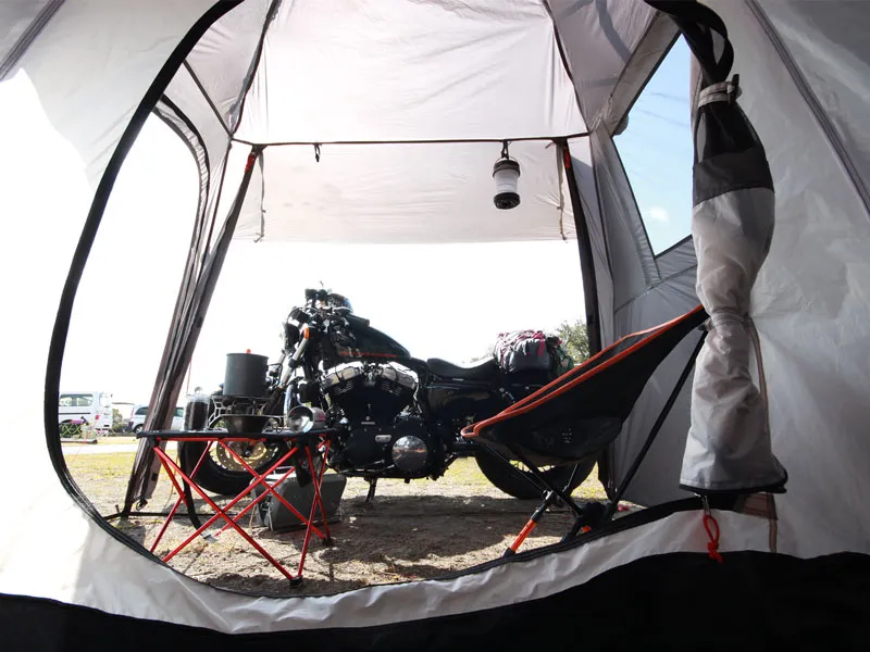 前室広め「ツールーム型」|バイクを中に入れられるモデルも