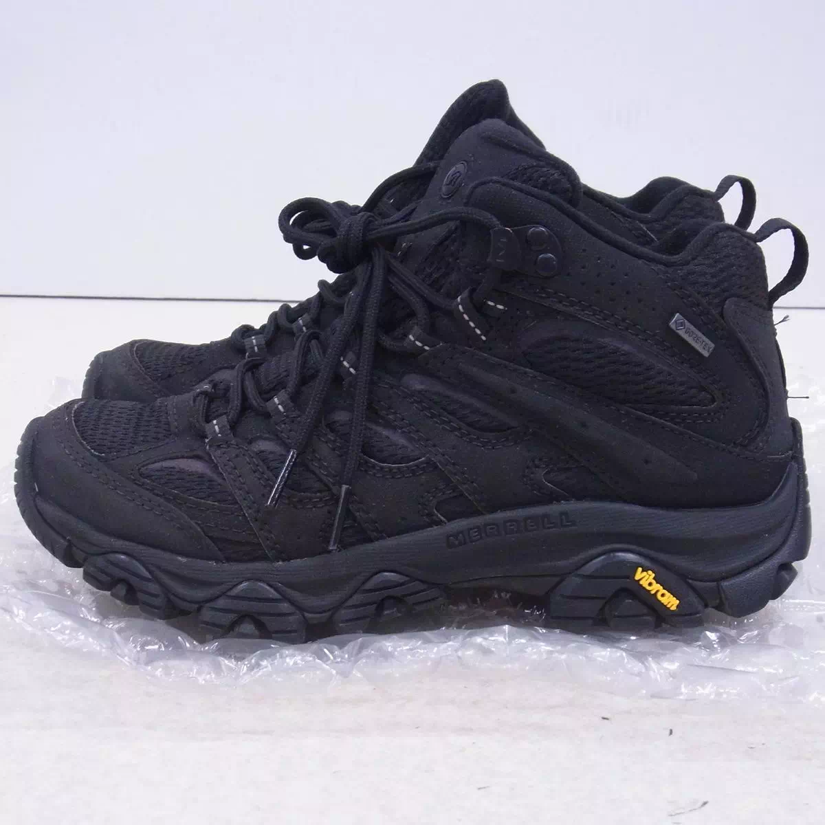 MERRELLの「MOAB 3 SYNTHETIC MID GORE-TEX®（BLACK）」⑤