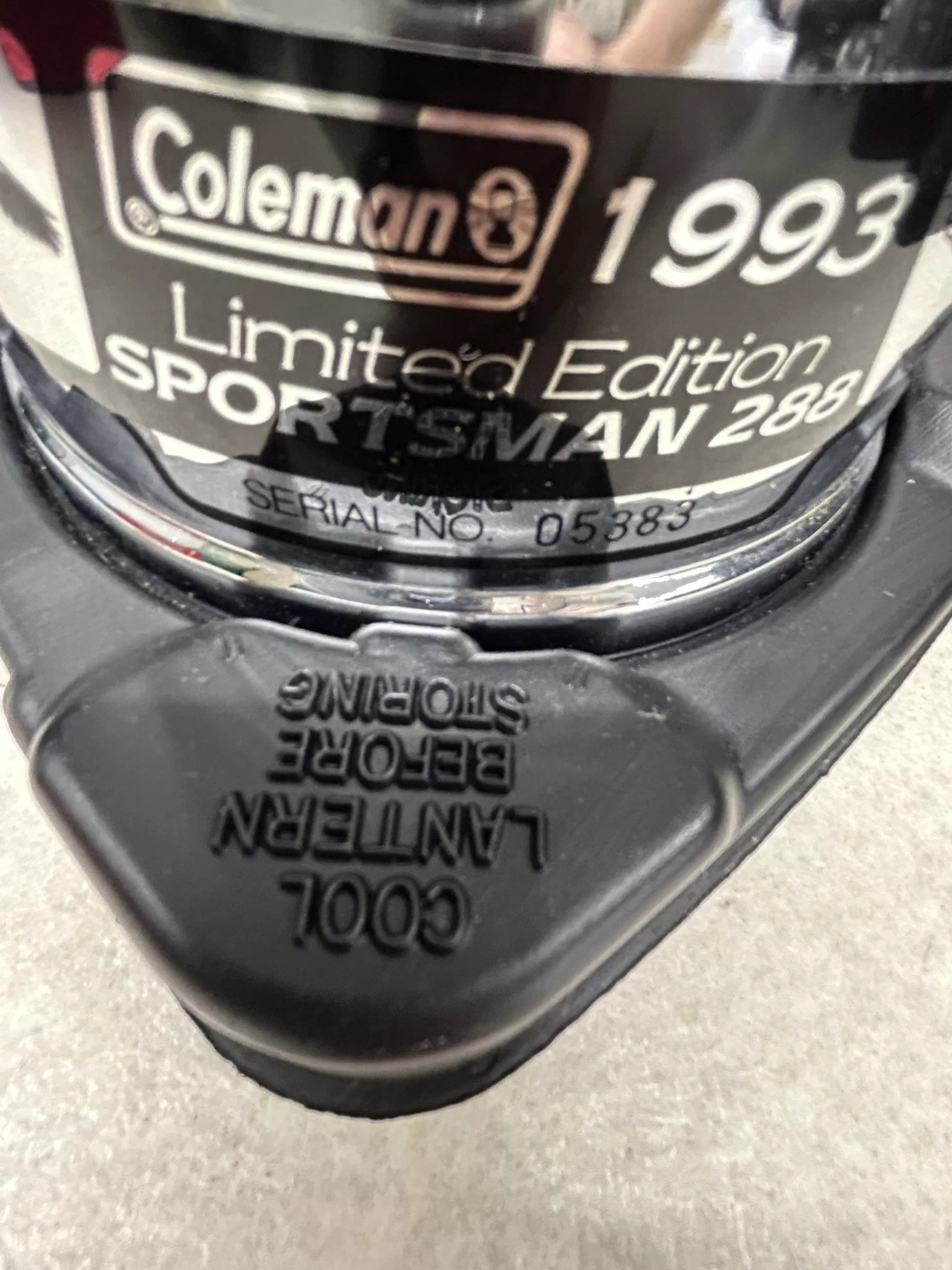 Coleman(コールマン)のランタン スポーツマン288 リミテッドエディション シリアルナンバー