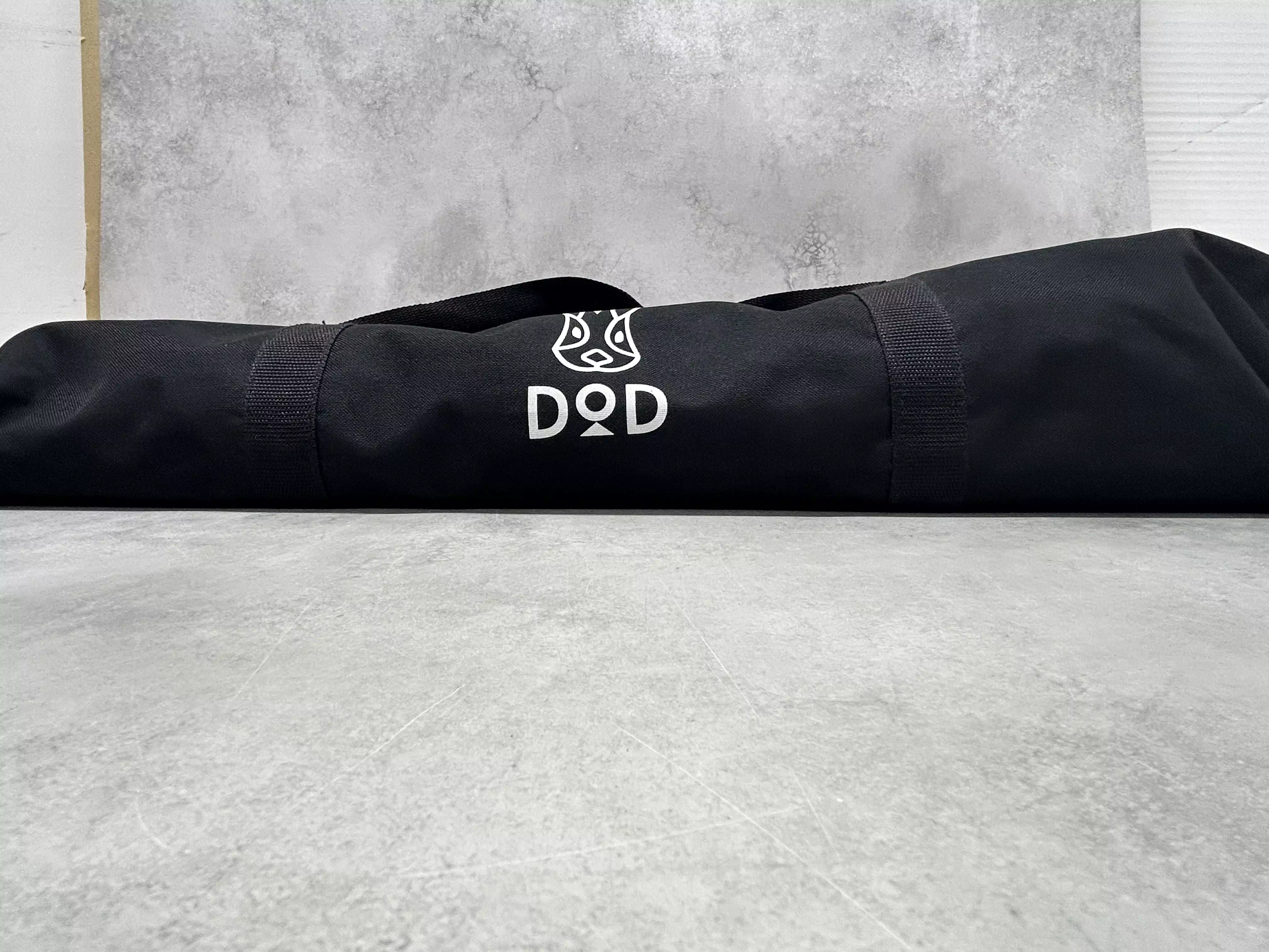 DOD ワイドキャンピングベッド　ブラック　収納バッグ