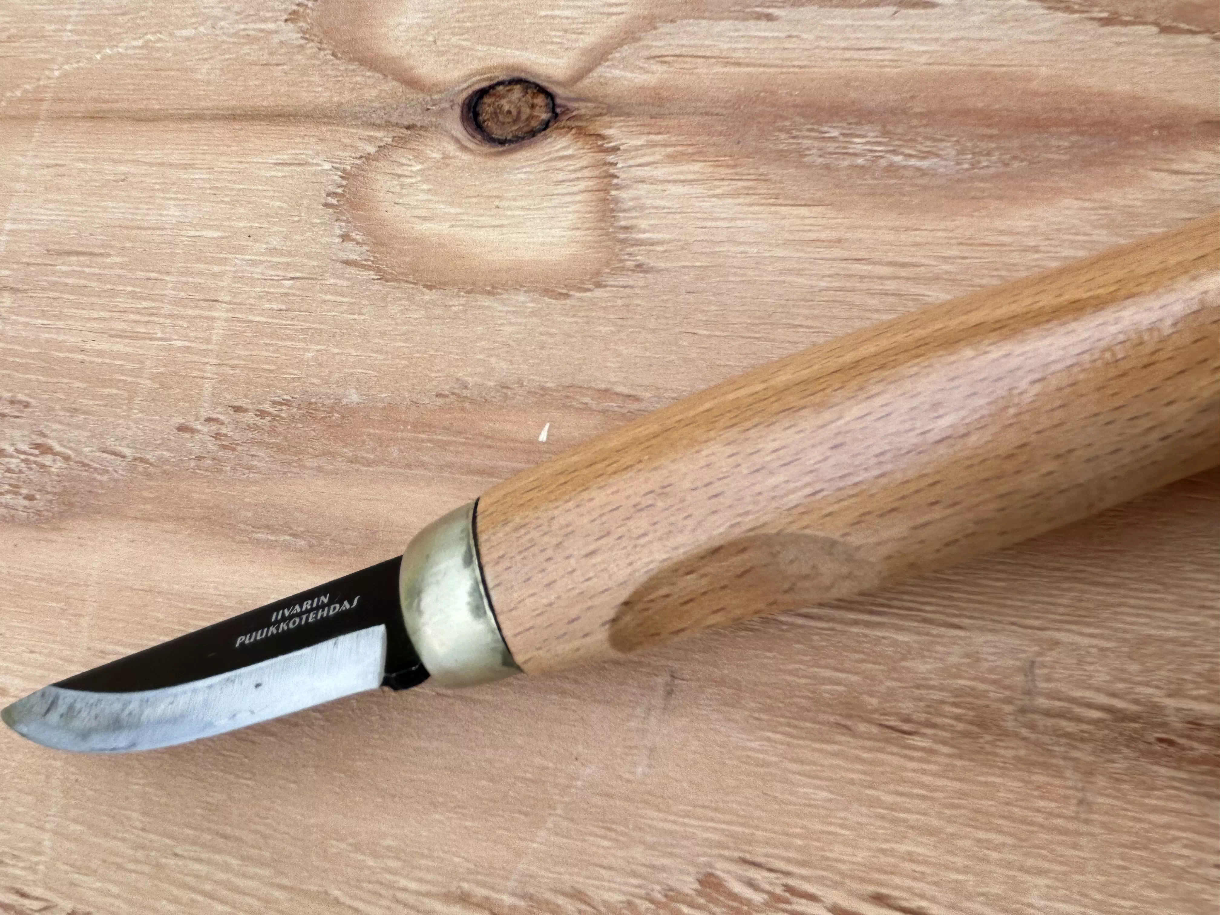 IVARIN PUUKKO TEHDASの「プーッコナイフウッドグリップ(ミディアム) グリップ・峰