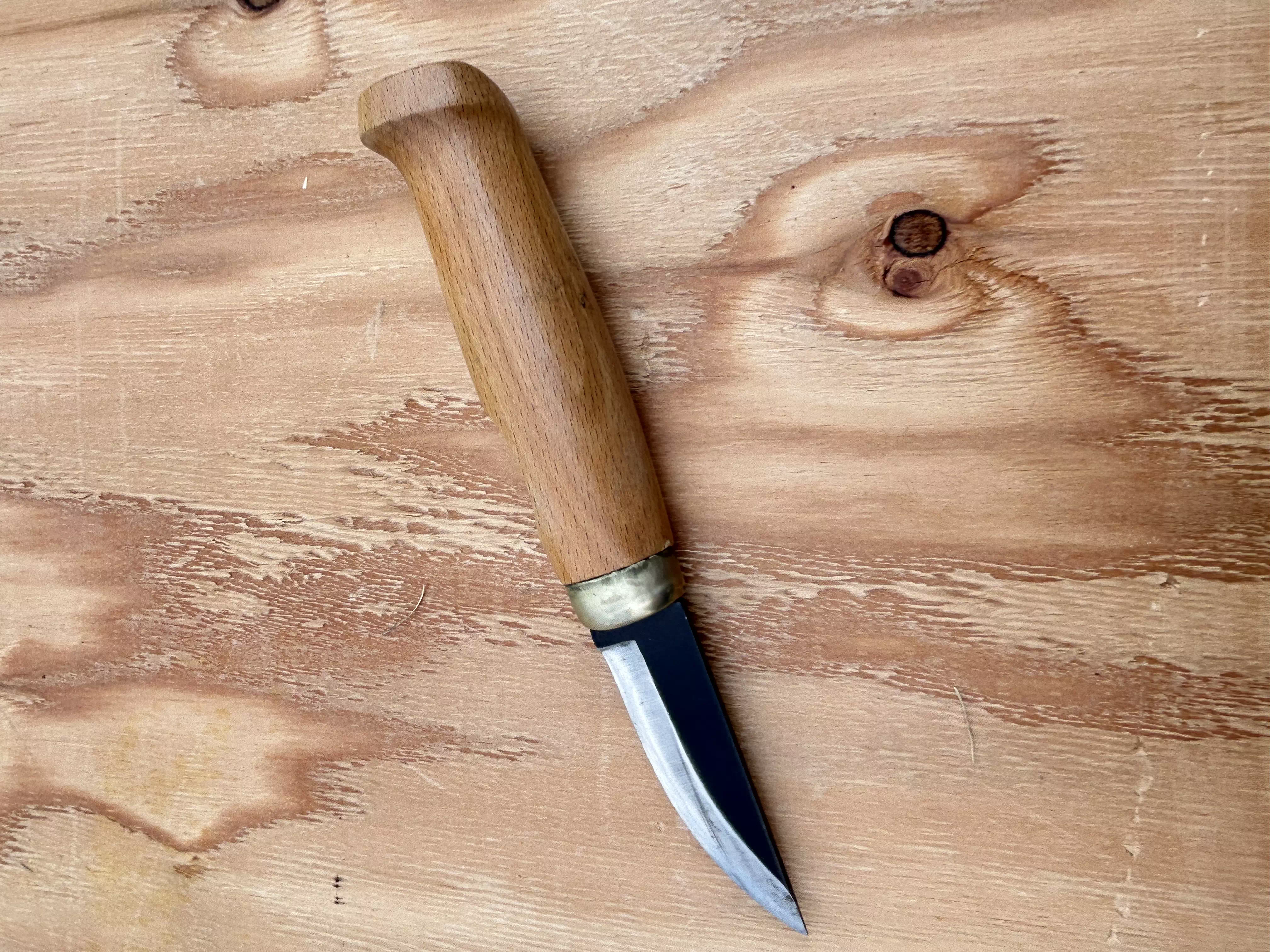 IVARIN PUUKKO TEHDASの「プーッコナイフウッドグリップ(ミディアム)